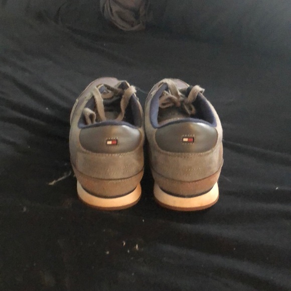 Tommy Hilfigger shoes - Picture 4 of 4